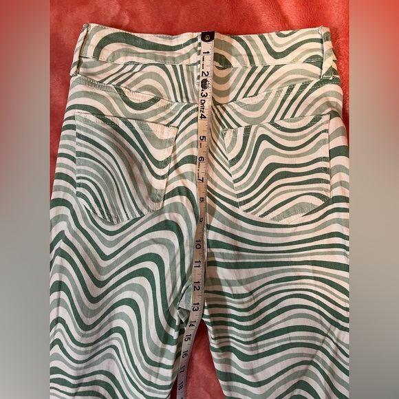 Machine Green Swirl High-Waisted Flare Jeans Size 3 - Picture 9 of 12